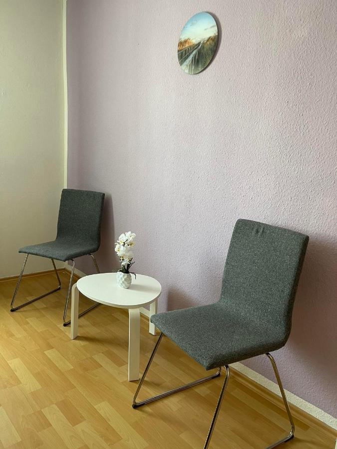Top Lage 2 Zimmerwohnung Mit Balkon Und Bester Aussicht In Og 2 Links Rostock Dış mekan fotoğraf