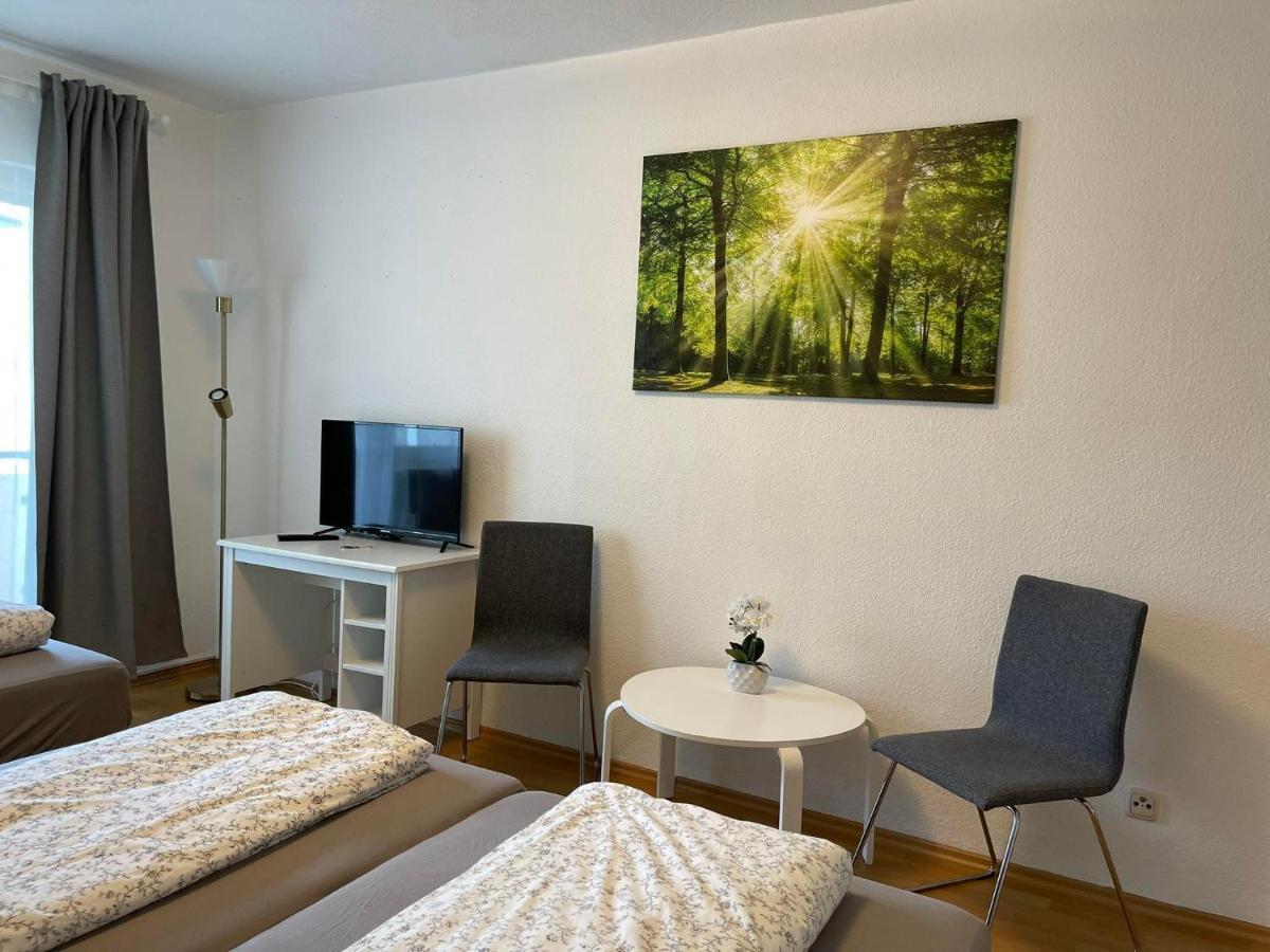 Top Lage 2 Zimmerwohnung Mit Balkon Und Bester Aussicht In Og 2 Links Rostock Dış mekan fotoğraf